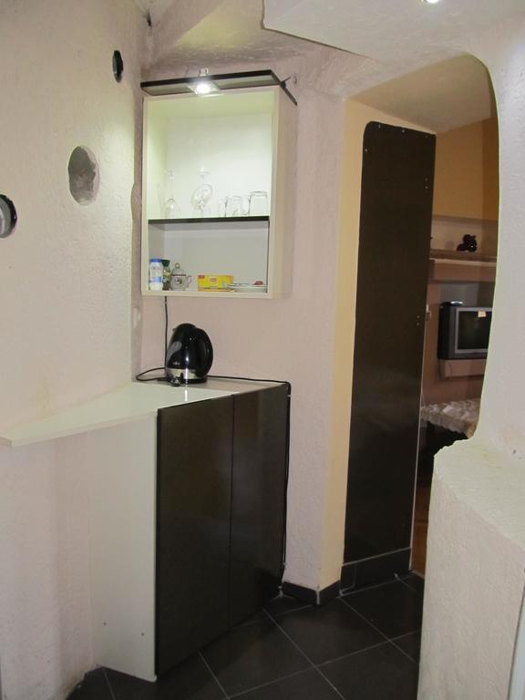 Sunny Tiflis Hotel Bagian luar foto